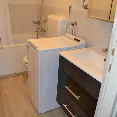 Ferienwohnung Fur 4 Personen Ca 45 Qm In Srima, Dalmatien Norddalmatien 아파트 *