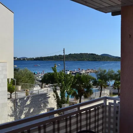 Ferienwohnung Fur 4 Personen Ca 45 Qm In Srima, Dalmatien Norddalmatien 아파트 스리마