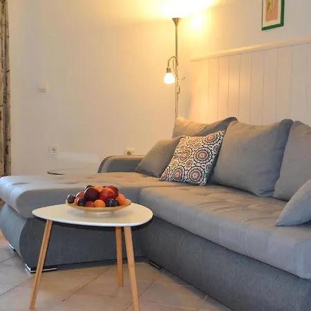 아파트 Ferienwohnung Fur 4 Personen Ca 45 Qm In Srima, Dalmatien Norddalmatien